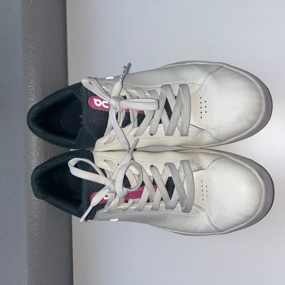 SIZE 10.5 | On Cloud The Roger - Picture 3 of 7